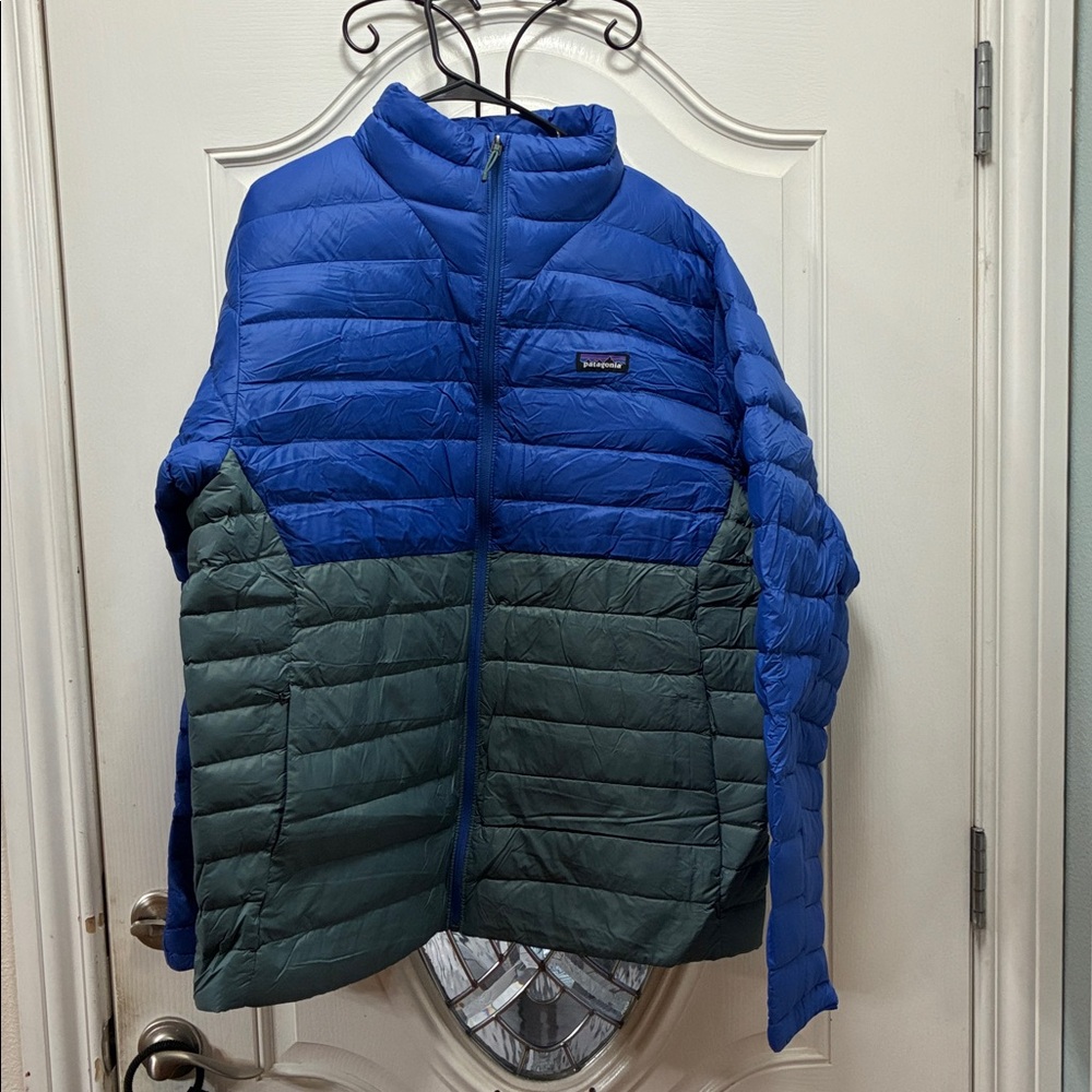 Patagonia Men’s down jacket